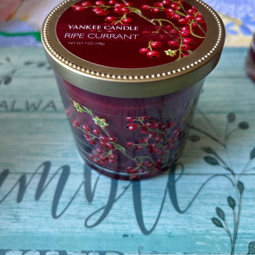 YANKEE  RIPE CURRENT  CANDLE